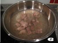 清燉白蘿卜牛腩湯的做法圖解6