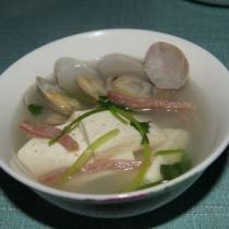 豆腐花蛤湯的做法