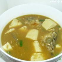 咖喱魚頭豆腐湯的做法