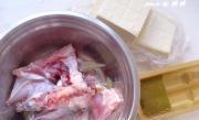 咖喱魚頭豆腐湯的做法圖解1
