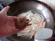海鮮菇火腿蝦湯的做法圖解8