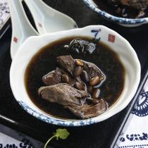 黑豆冬蠔生地湯的做法