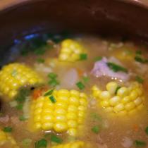 排骨玉米湯的做法